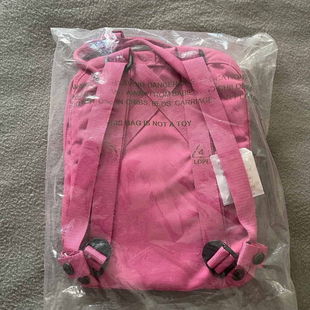 Fjallraven Kanken Pink Rose Backpack Special Edition - Picture 2 of 5